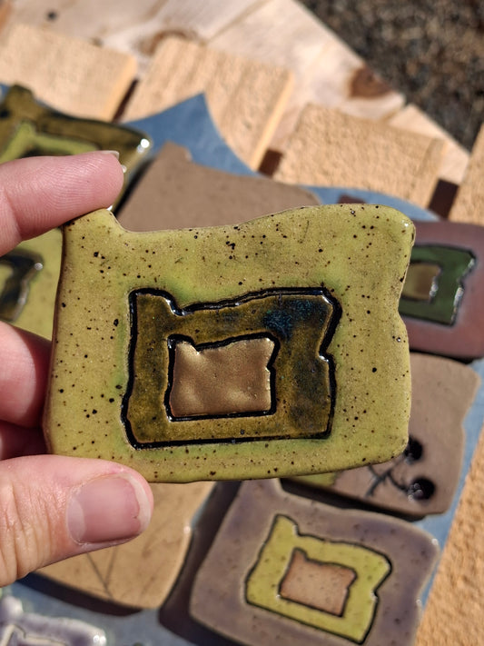 LIC 3" Oregon Mystery Magnet