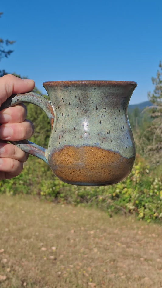 LIC 14 oz Blue & Green Coffee Mug