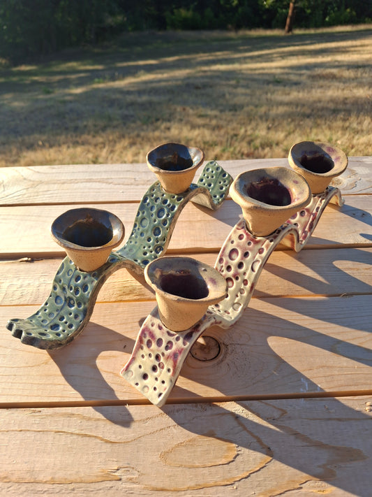 LIC Pollinator Stand with Cups